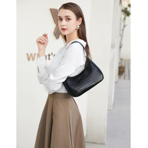 Women Crocodile Black Imported Polyester Leather Zipper Closure Tote Handbag - Picture 3 of 7